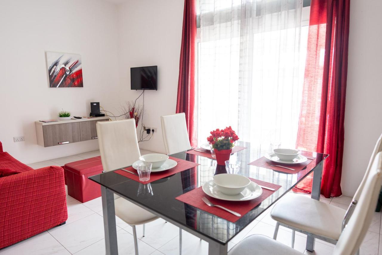 Seafront Apartment Between Valletta And Sliema Msida Exteriér fotografie